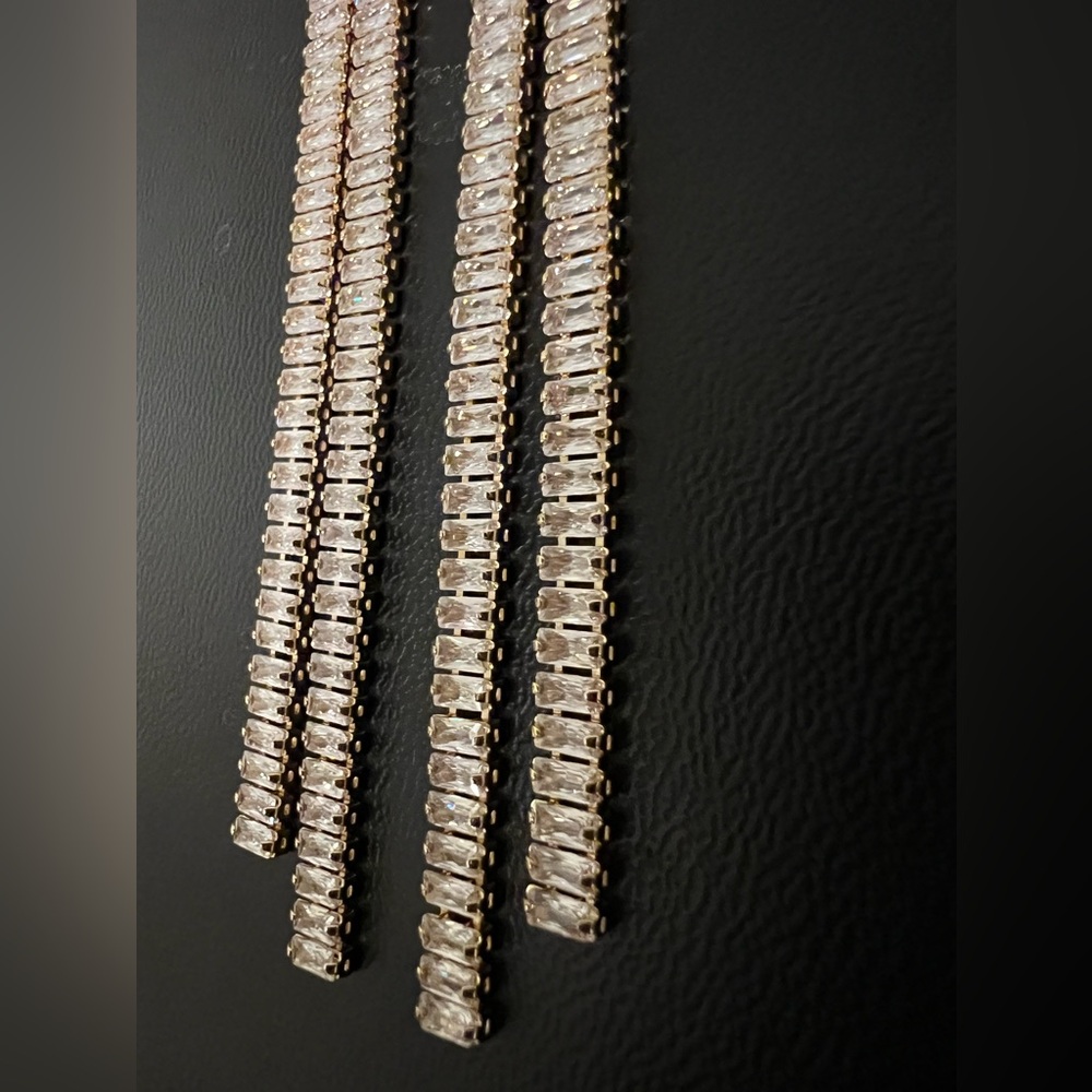Anthropologie Crystal Knotted Drop Earrings - NWT - Picture 16 of 16